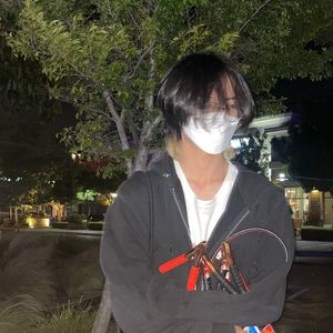 Meet your Posher, Philip